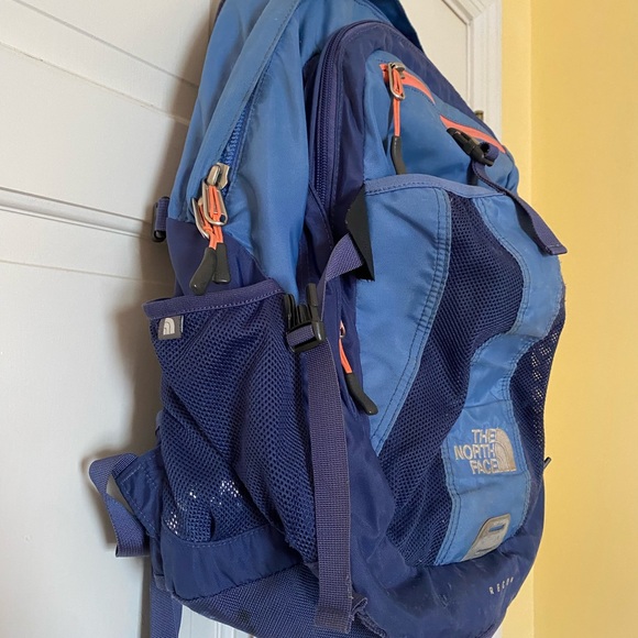 North Face Backpack - Picture 3 of 10